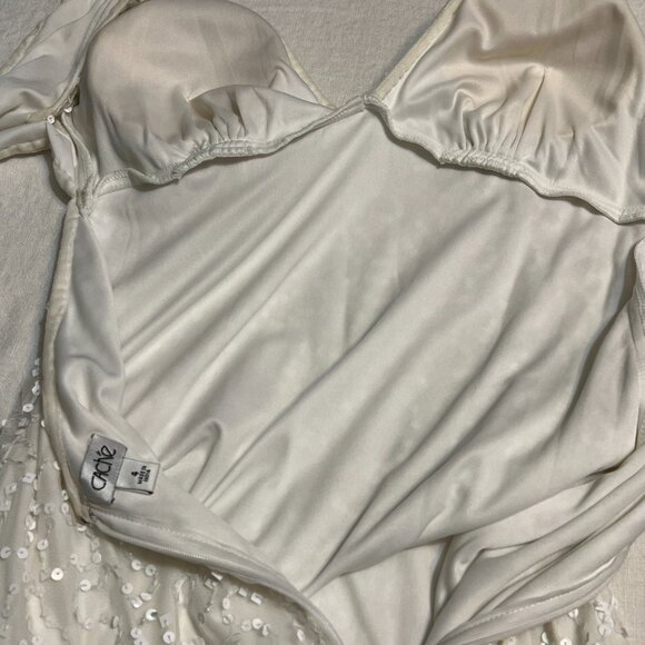 Cache White Sequin Beaded Formal Gown Dress Size 4 Open Back Evening Wedding - Picture 4 of 12